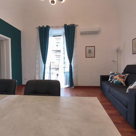 Re Federico II Apartment Катания Екстериор снимка