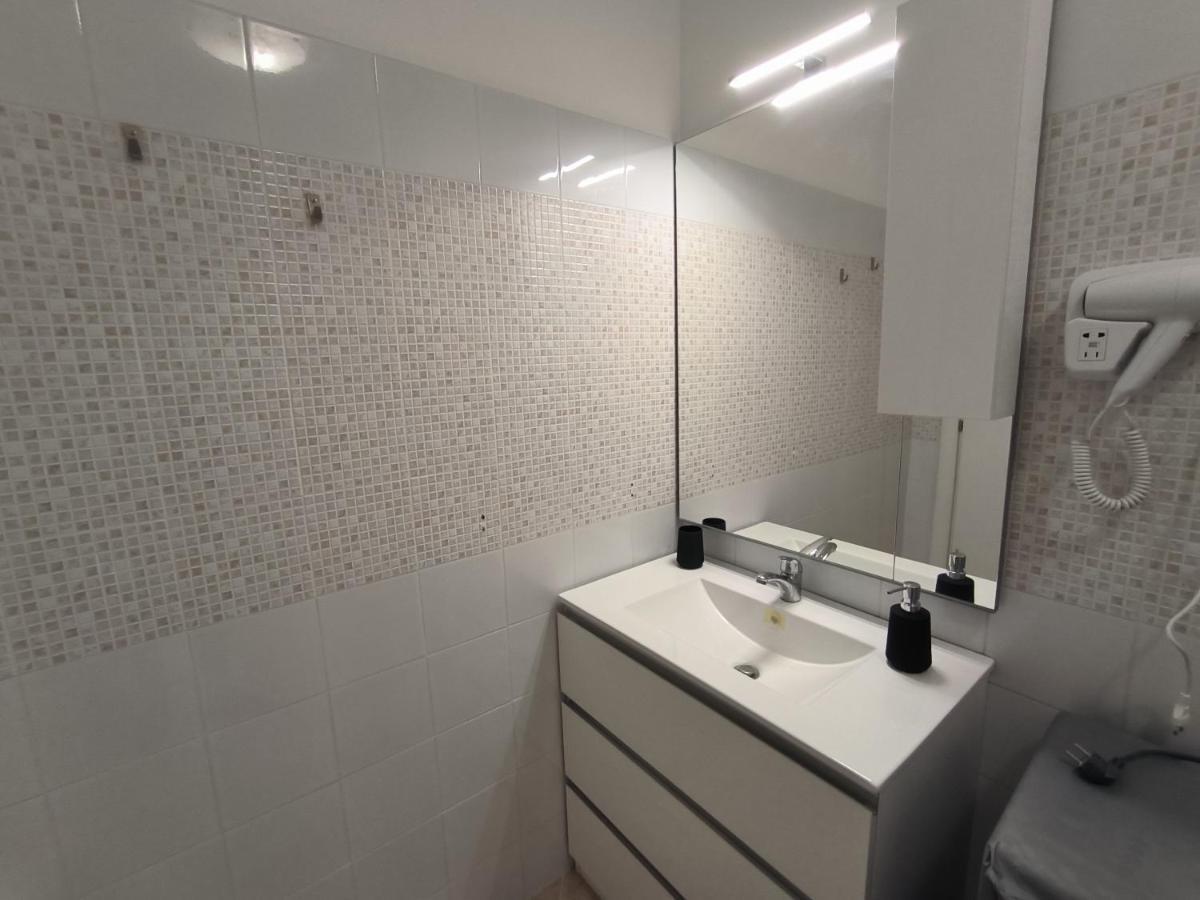 Re Federico II Apartment Катания Екстериор снимка