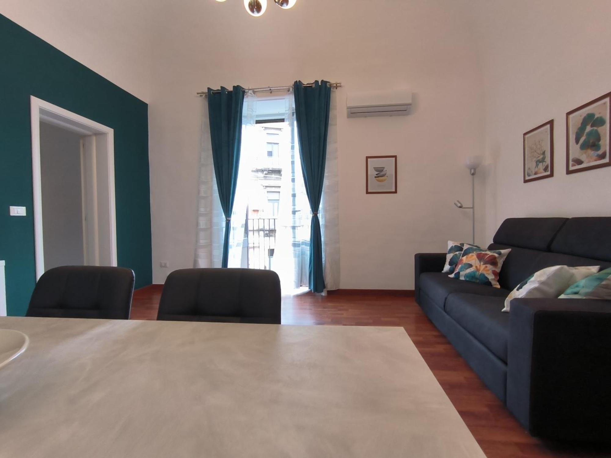 Re Federico II Apartment Катания Екстериор снимка